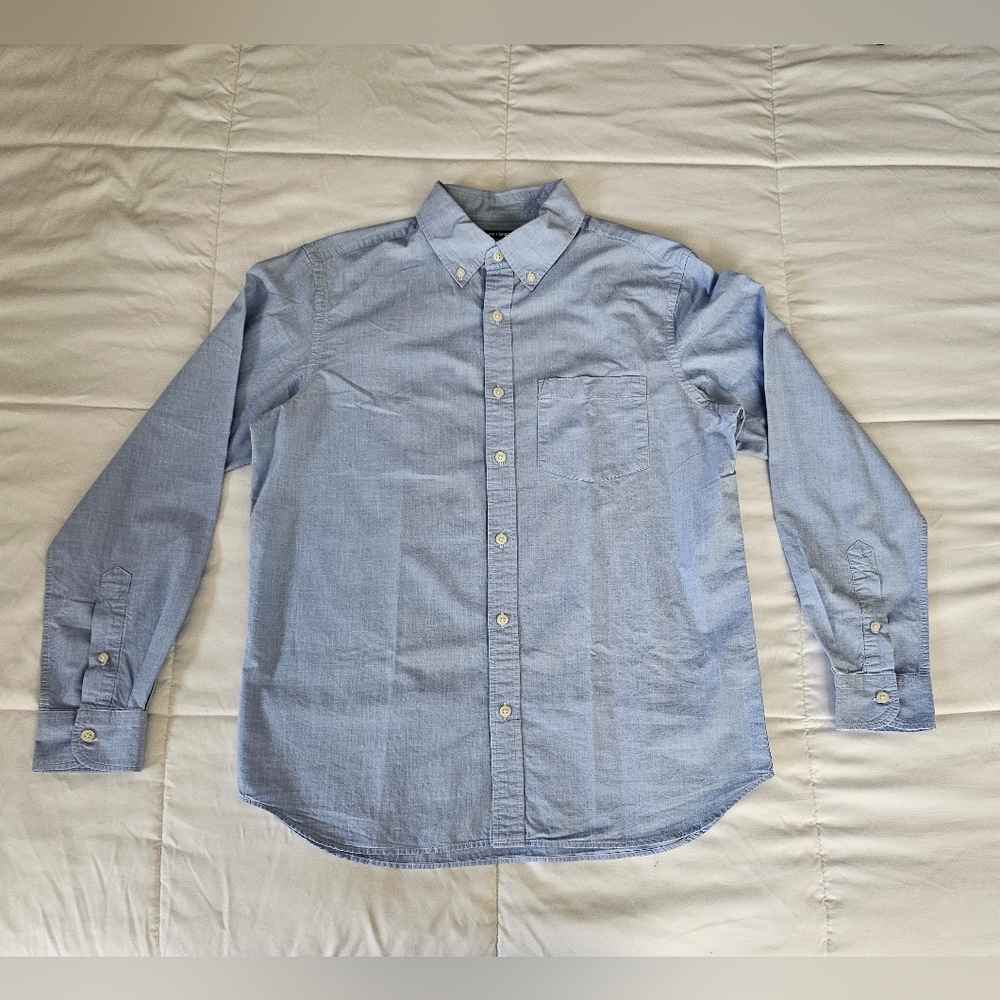 Old Navy Men's Sky Blue Casual Button-Down Shirt